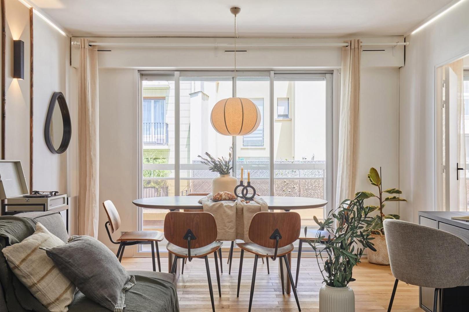 Sanoa - 3 Et Balcon A Muette / Passy *